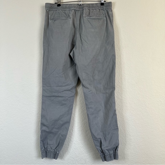 Aeropostale men’s M Gray joggers with drawstring elastic waste and cuffed - Picture 5 of 14
